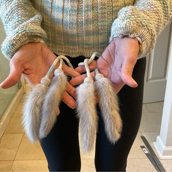 Missoni V-neck pastel sweater, fur tassel ties, classic and trending, Sz Small - Picture 13 of 15